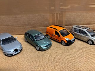 Lotto modellini auto 1/43