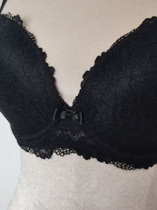 Sujetador negro de encaje Esmara 95B nuevo