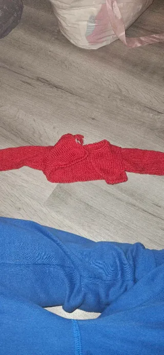 Ropa de bebé juguete