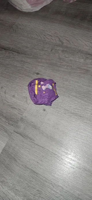 Ropa de bebé juguete