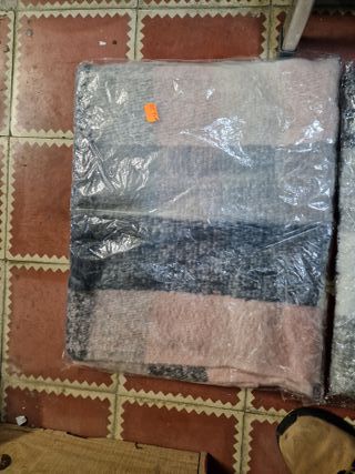 Fular cuello invierno cuadros nuevo