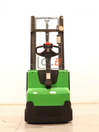 Ref. M-6416 Apilador Eléctrico Cesab S 210