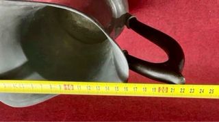 Preciosa y elegante Jarra aguamanil antigua