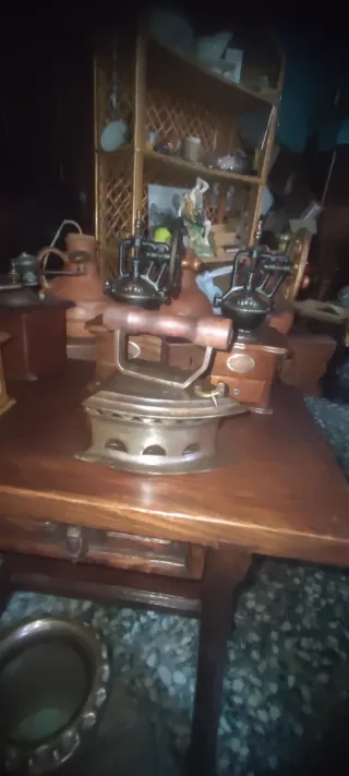 Plancha antigua de hierro