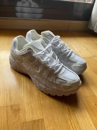Nike P6000 Blancas Talla 43  Completamente nuevas