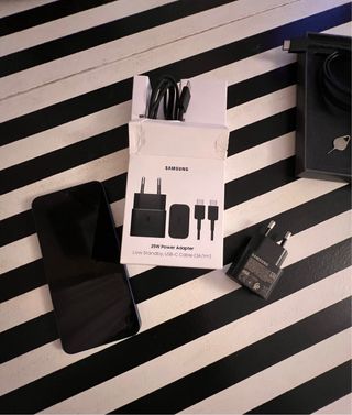 Samsung Galaxy S25 Azul