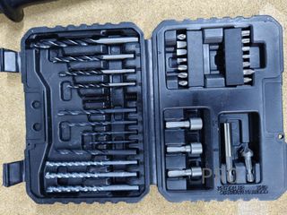 Taladro percutor 850W BLACK+DECKER