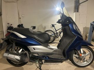 Moto Citycom 300cc. En buen estado.