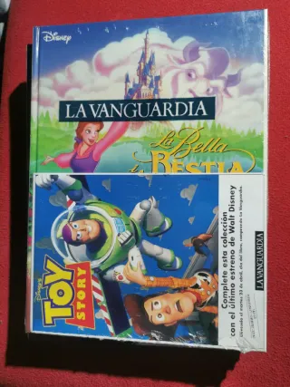 LOTE DE 4 LIBROS COLECCIÓN DISNEY POR 10 EUROS