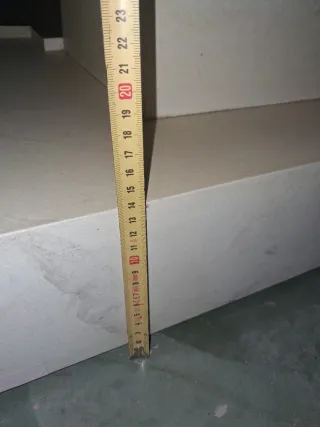 Chimenea decorativa imitación mármol