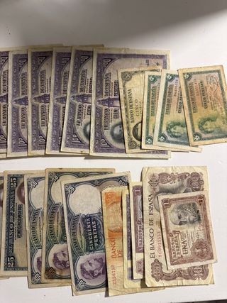 Lote 43 Billetes El Banco de España Pesetas