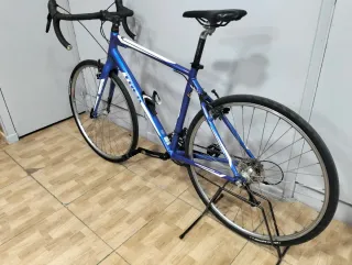 Bicicleta Carretera Trek Azul