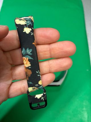 Reloj Inteligente Gris y Negro