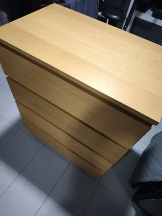 Cómoda MALM 4 cajones IKEA