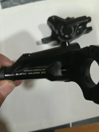 Frenos Shimano MT500