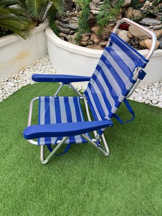 Silla Playa/Camping Plegable Azul y Plateada