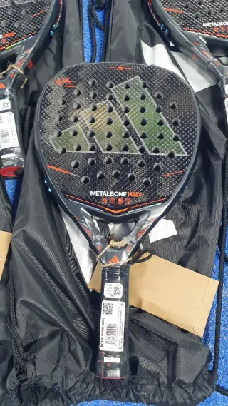 Pala Padel Adidas METALBONE HRD 2026