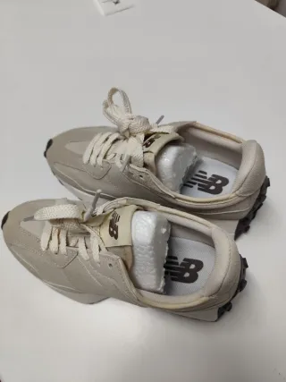 SIN ESTRENAR Deportivas New Balance, 35-36