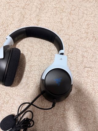 Consola PS5 + 3 Juegos + Auriculares y caja