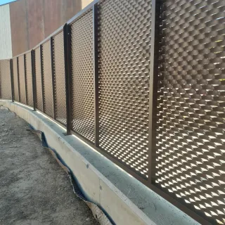 Montaje De cercados y vallas