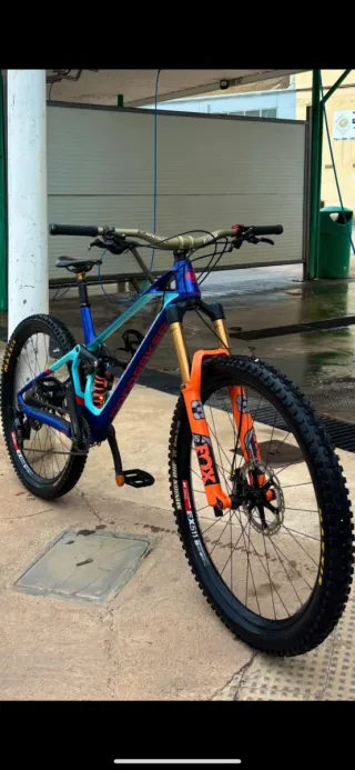 Bicicleta Mondraker superfoxy rr