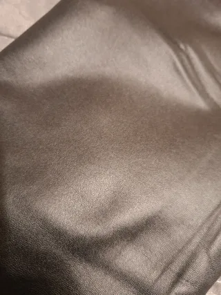 Leggings neri effetto pelle