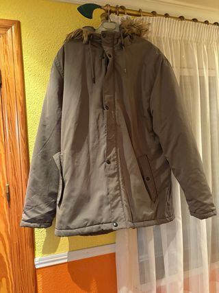 Chaqueta abrigo con capucha