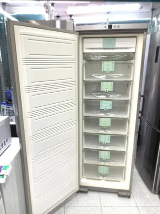 Congelador Vertical 8 Cajón con garantía