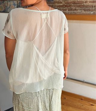 Blusa Hollister M verde con pedrería