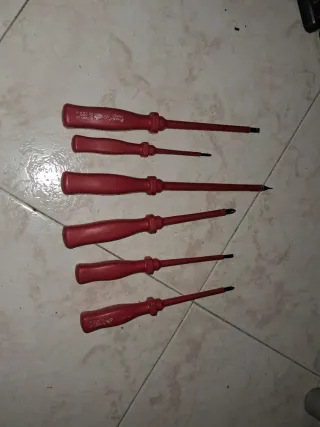Juego 6Destornilladores Aislados
