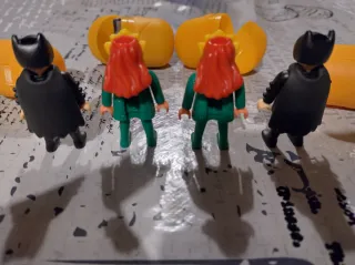 Playmobil Kinder Sorpresa Batman cambio o vendo