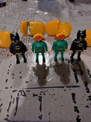 Playmobil Kinder Sorpresa Batman cambio o vendo