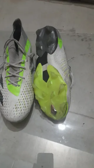 Botas de fútbol Adidas Predator