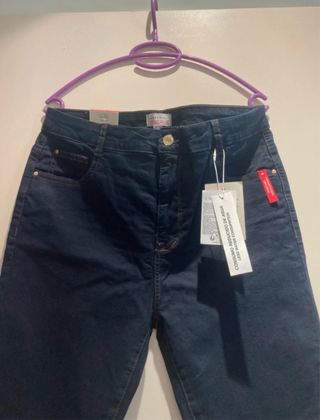 2x 1 Pantalones FIT efecto Talla Menos