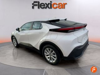 Toyota C-HR 1.8 Active Hybrid 140