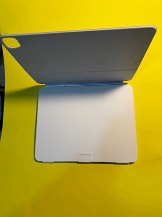 Magic Keyboard para iPad Pro 13”