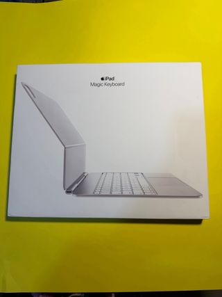 Magic Keyboard para iPad Pro 13”
