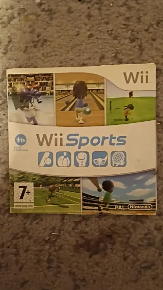 Console Nintendo Wii + 2 Controller + Nunchuk + Gioco