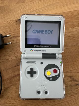 Nintendo Game Boy Advance SP Super Famicom