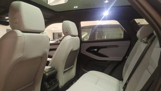 Land Rover Range Rover Evoque 2025