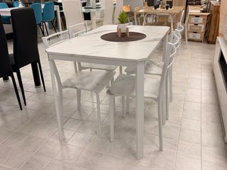 Mesa de cocina + 4 Sillas - Envio a domicilio