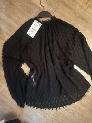 Blusa Zara Negra Talla S
