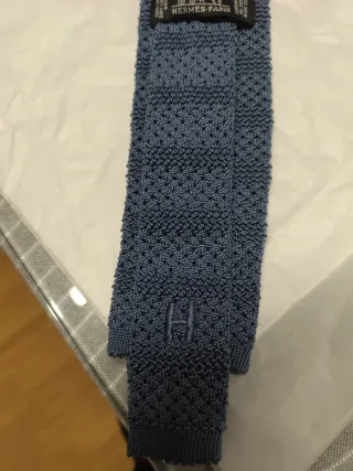 Corbata HERMES hilo azul sin estrenar