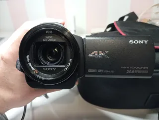 Videocámara Sony FDR-AX33 4K