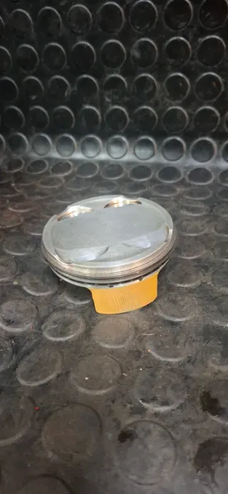 Cilindro y pistón Husqvarna TE 310 2012