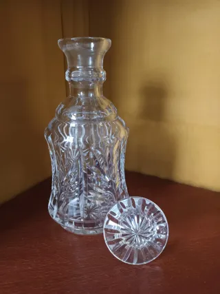 Licorera Cristal Grueso Tallado