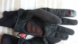 Guanti da Ciclismo GES Inverno. Nuovi