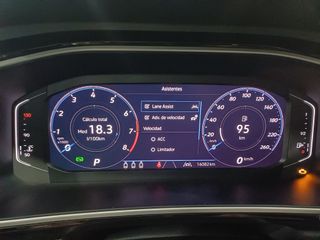 Volkswagen T-Roc R line 2024