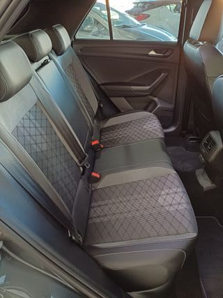 Volkswagen T-Roc R line 2024