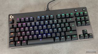 Teclado Logitech G Pro Negro